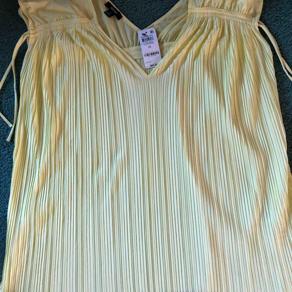 Alfani Size 2X Yellow pleated Tank